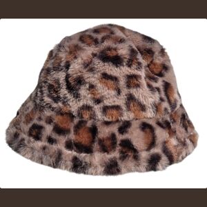 Leopard Print Faux Fur Bucket Hat